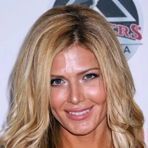 torrie-wilson-8