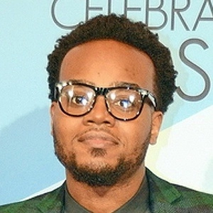 travis-greene-1