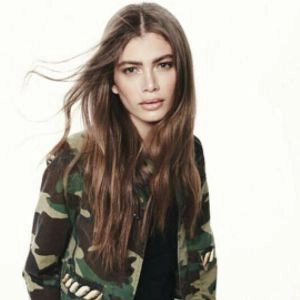 valentina-sampaio-4