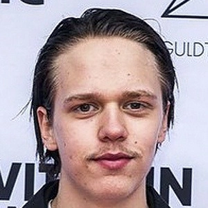 valter-skarsgard-8