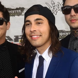 vic-fuentes-3