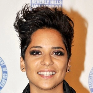 vicci-martinez-3