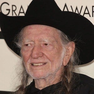 willie-nelson-2