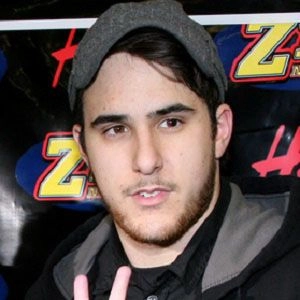 zac-farro-3