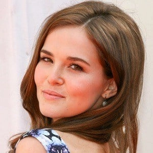 zoey-deutch-5