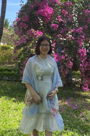 giao-vien-thuy-linh
