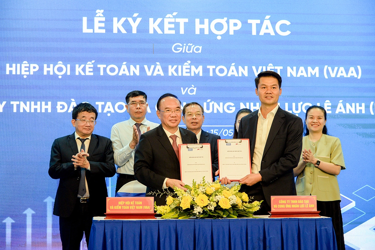 la-vaa-ky-ket-15052025