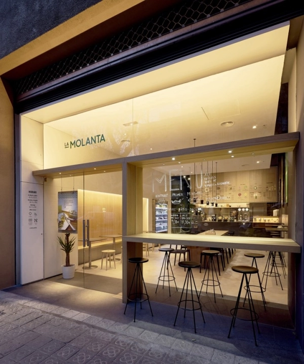 la-molanta-restaurant-by-frederic-perers-barcelona-spain-09