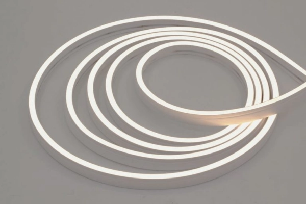 led-silicon-deo-1-2-768x512