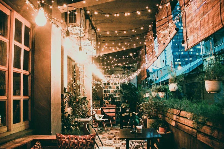 vat-dung-noi-that-trang-tri-quan-cafe