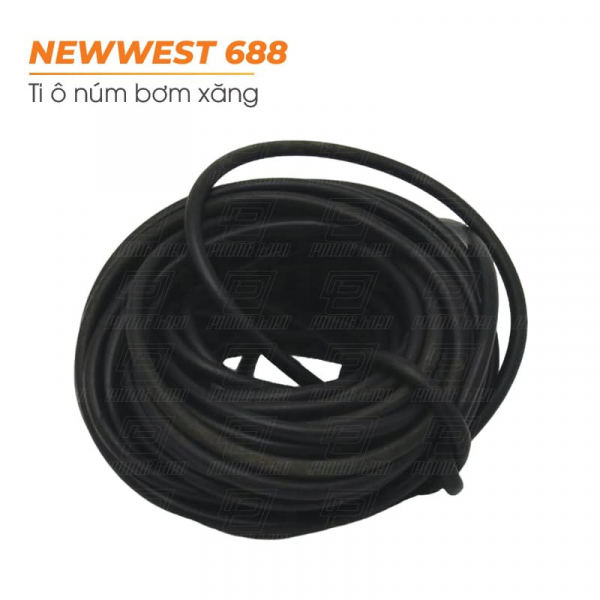 newwest688-ti-o-num-bom-xang-mau-den-cua-xich-688-new-west-met-2