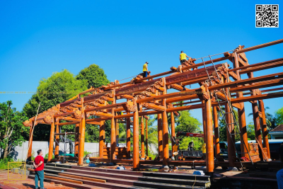 Lắp dựng nhà gỗ lim 5 gian tại Bình Định